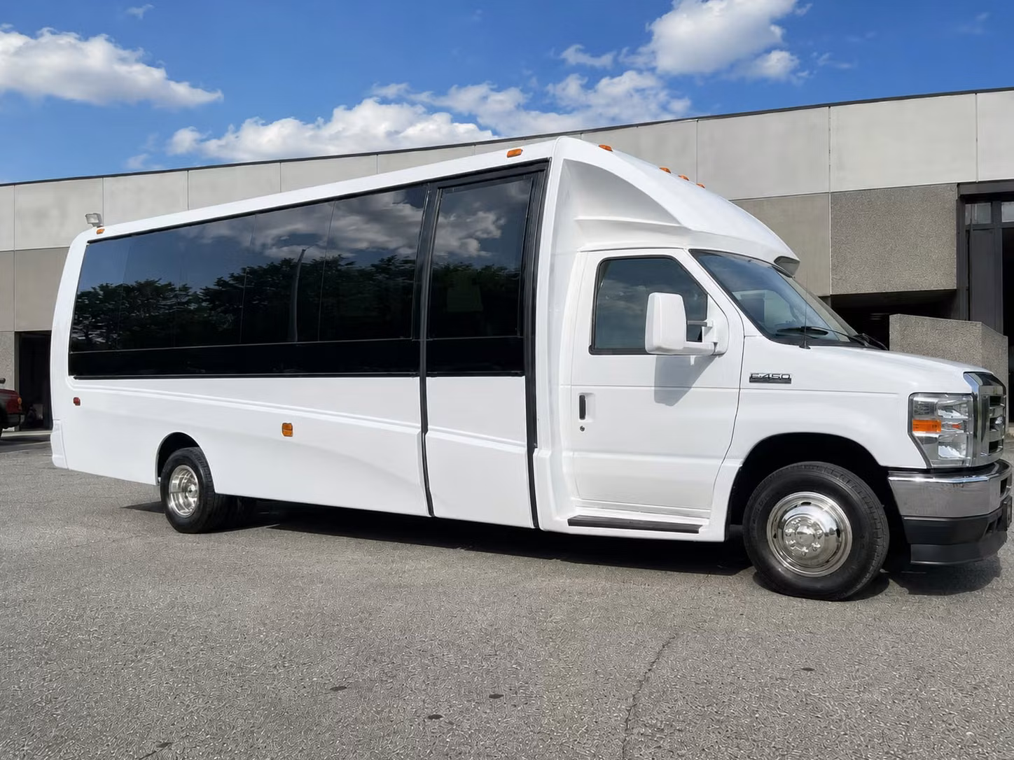 bus rentals for st george proms homecomings