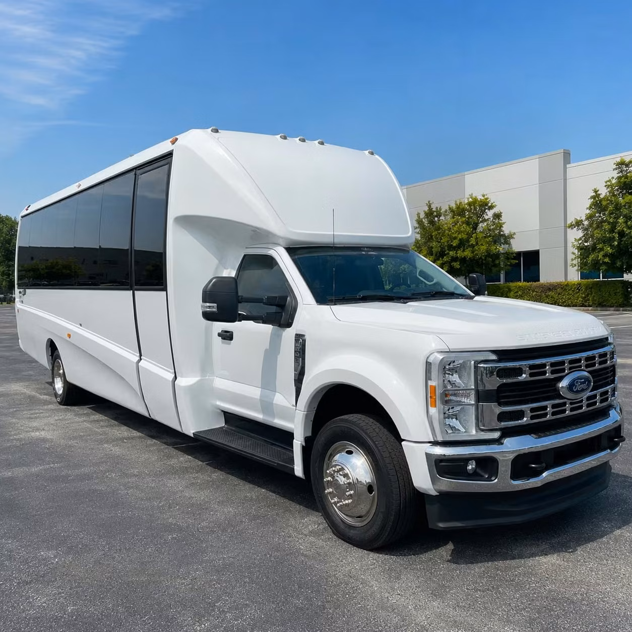 minibus rentals for smaller prom groups heading out in st george