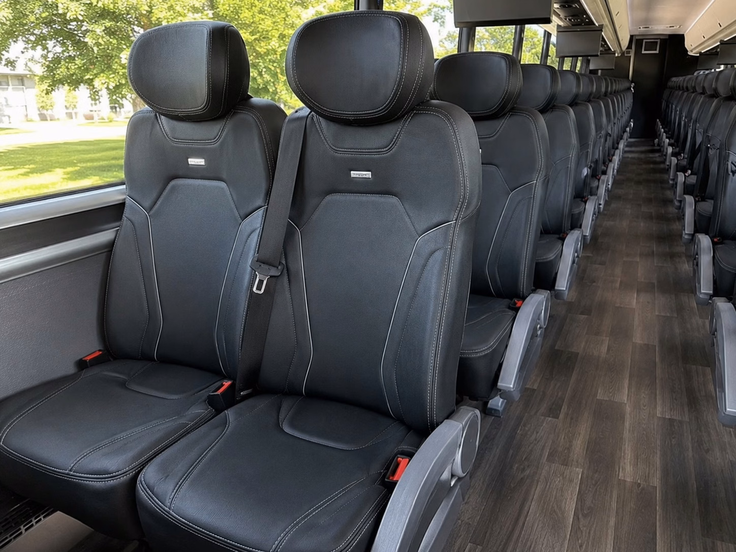 st george 56 passenger charter bus rental